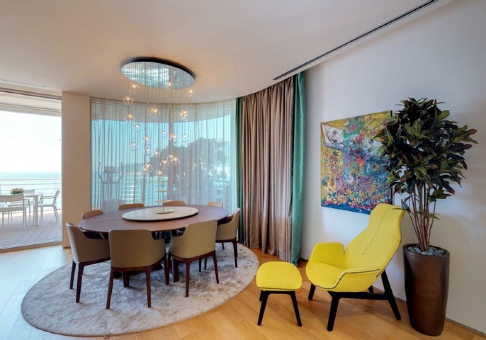 Our specific recommendation:VILLA 12 - APARTMENT A53-4 bedrooms, lower level 312m2, roof terrace 253m2, entrance terrace 80m2The total area is 645 ...