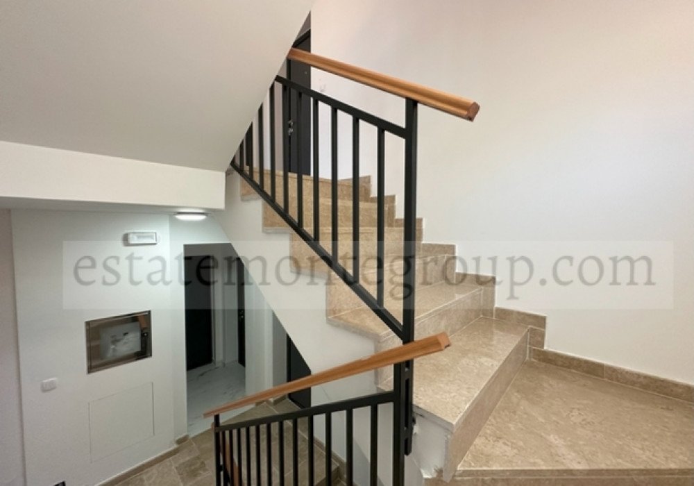 Tivat Riviera, Krasici district. New apartments from the DeveloperThe apartments are sold from the Developer, therefore, the Buyer is exempt from p...