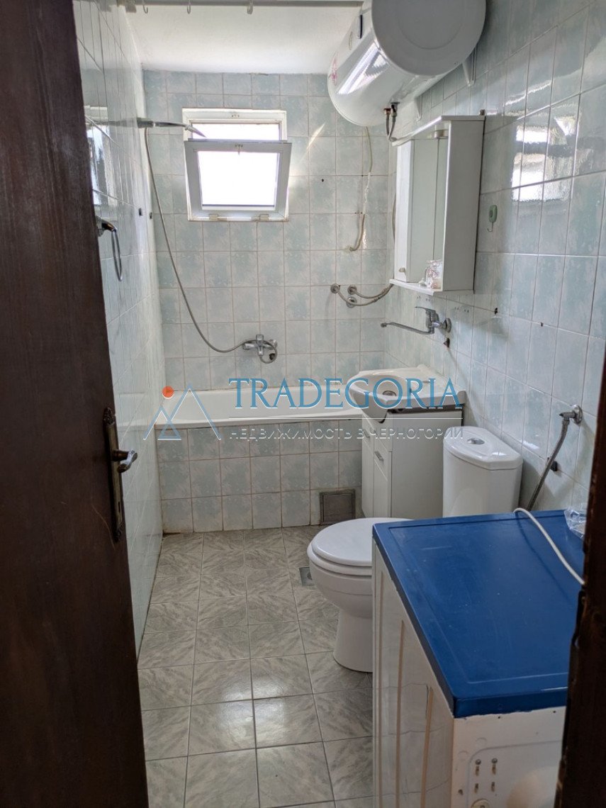 <p>Apartment with sea view for sale in Bar, Ilyino district!</p><p> ✨ Price: only €65,000!</p><p> A wonderful opportunity for living or investment ...