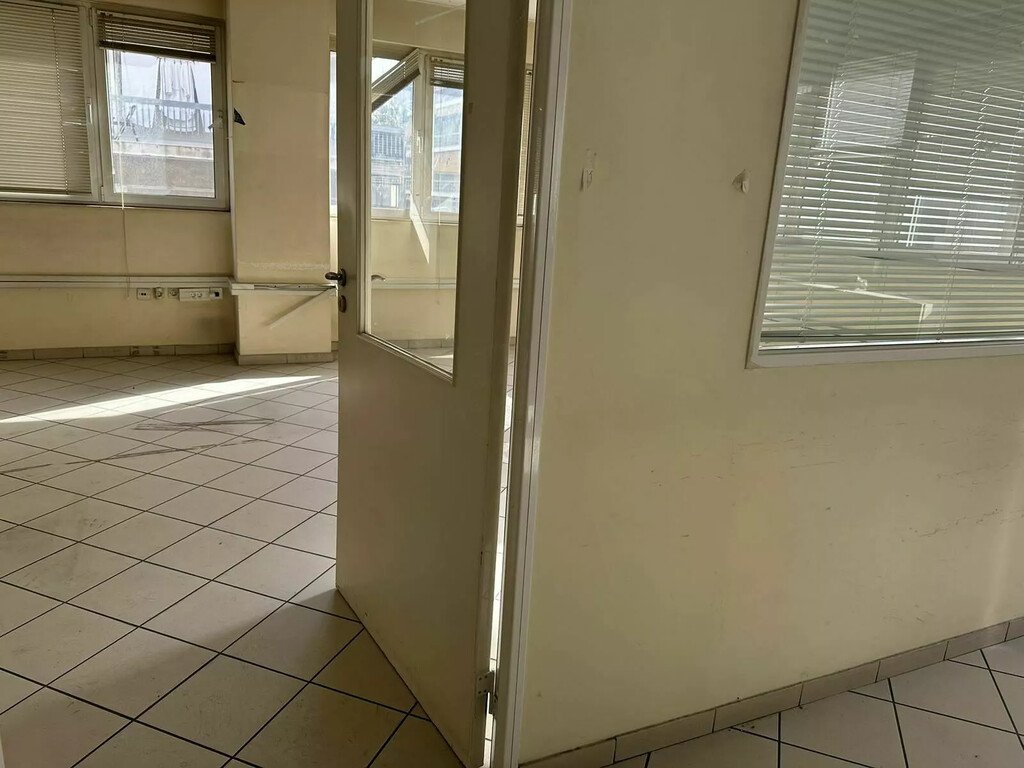 Verkauf Gebäude 1180 m² in Athen