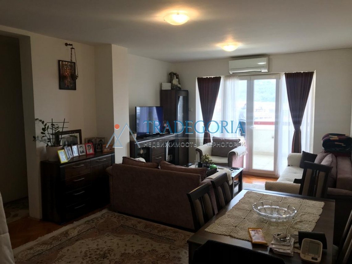 <div></div><div><div>Budva. Dubovica lux Two-bedroom apartment for sale 70 sq.m. in a quiet and cozy area of Dubovitsa, fully equipped with furnitu... 