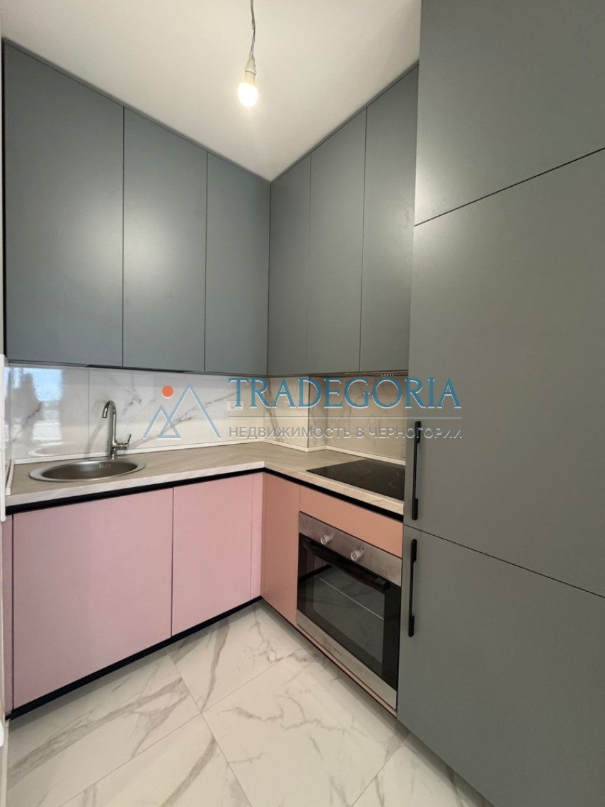 <h2>description</h2><div><div><div><div><div><div> Apartment in the city of Bar in a new building with a swimming pool, total area 51.35 m2<div> St...