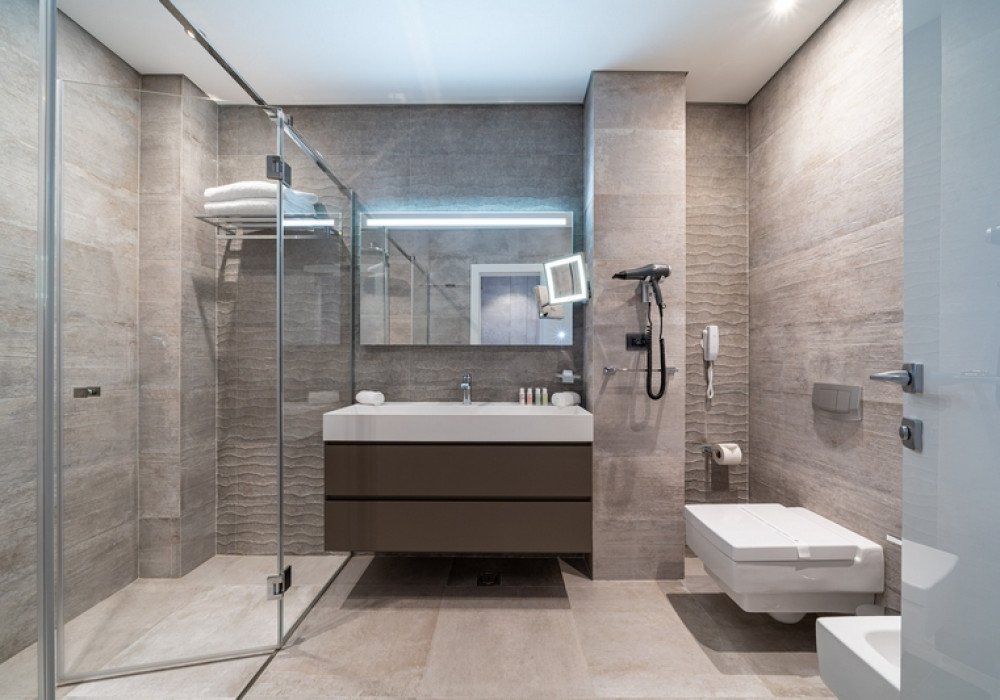 Our specific recommendation:Two bedroom apartmentDistance to the sea - 35m.The area of each apartment is 193 sq.m.Bedrooms 2Bathrooms with toilets ...