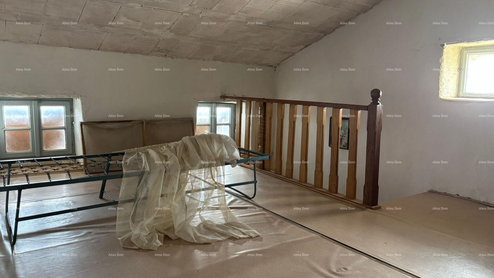 Haus GALIŽANA – Haus mit Nebengebäuden und großem Renovierungspotenzial