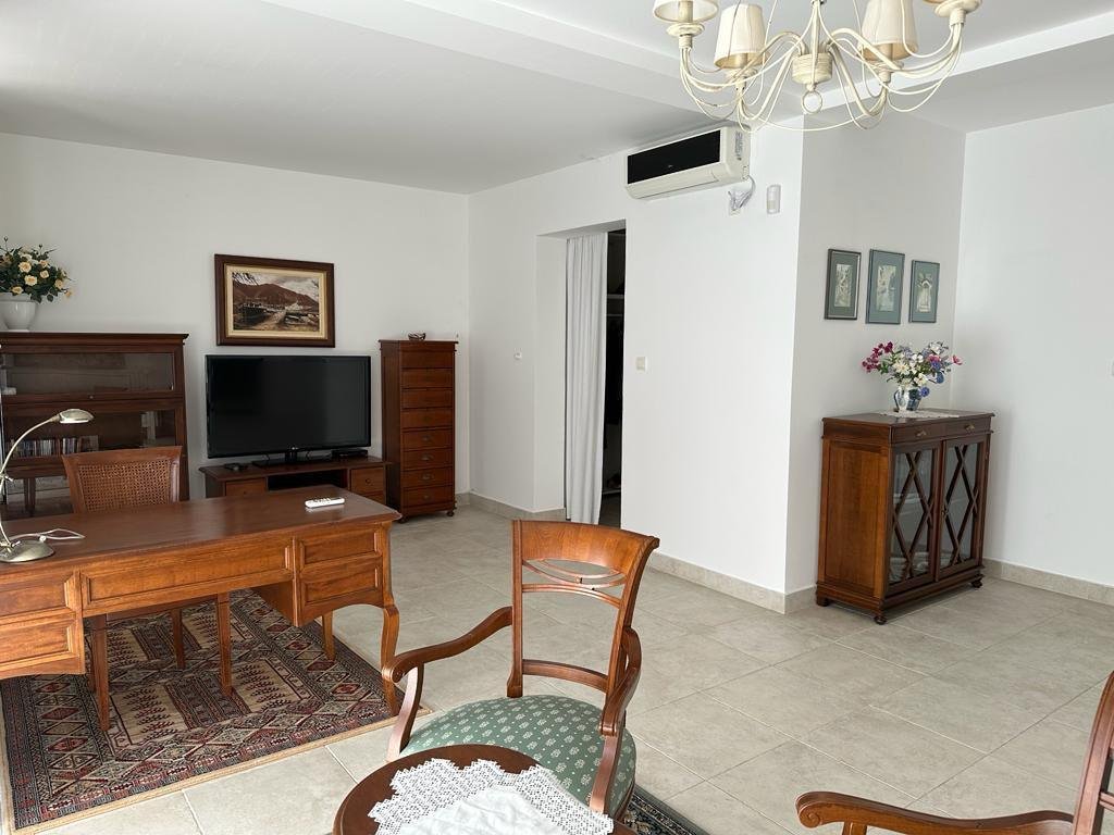 ‍‍LOCATIONThis house is located in Kotor Municipality, 2km away from the city center. The sea and the beach are 100m away from the house. Tivat air...