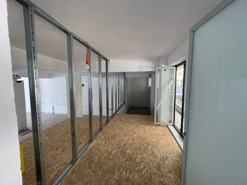 Commercial property 115 m² Thessaloniki
