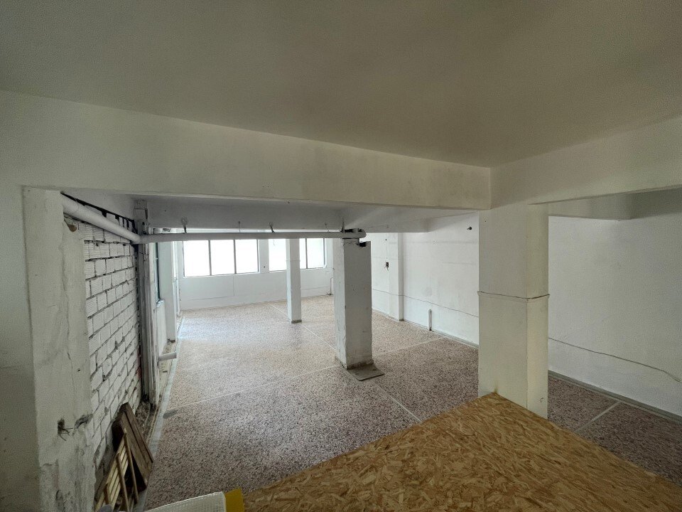 Commercial property 115 m² Thessaloniki