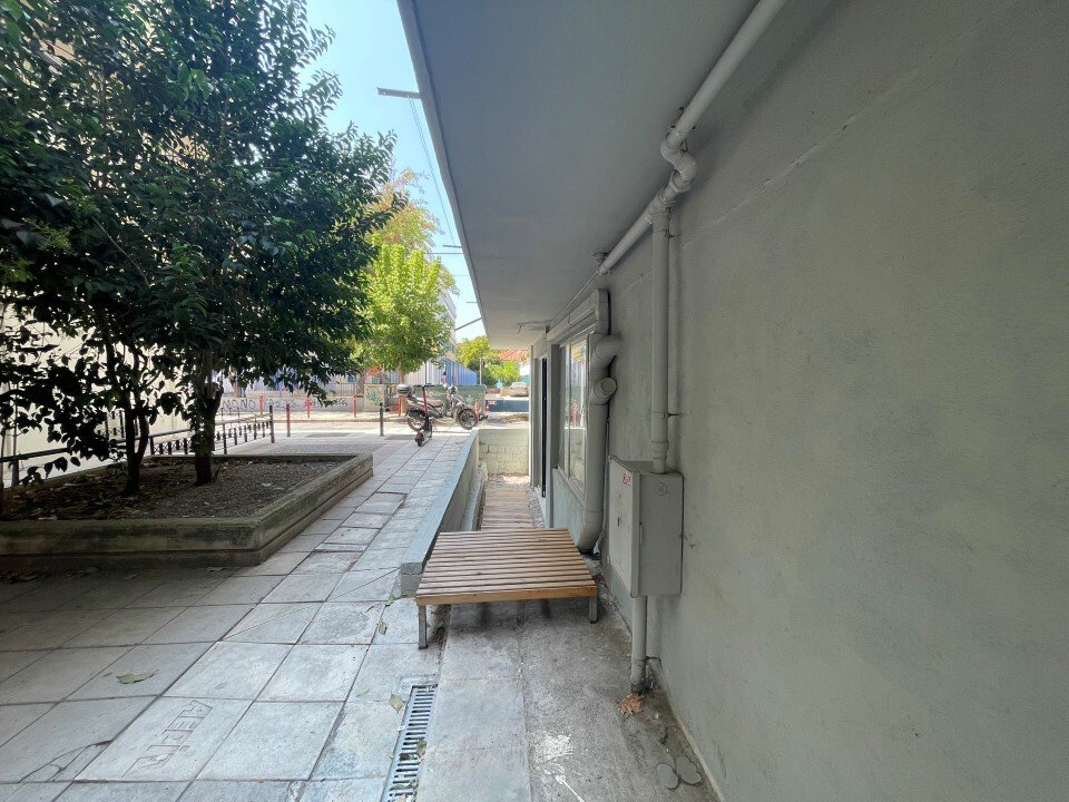 Commercial property 115 m² Thessaloniki