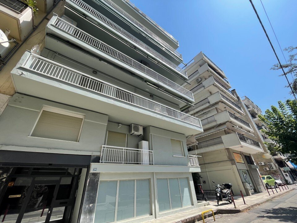 Commercial property 115 m² Thessaloniki