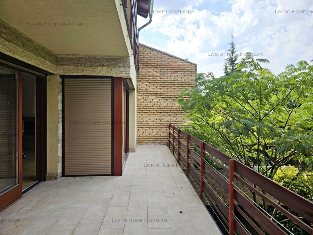 Budapest XII. kerület: <p>Hegyvidéken kiadó ház!</p><p>XII. Farkasvölgyben kiadó egy 160 nm-es, parkosított kertben álló, 6 szobás villa.</p><p>Csendes, nyugodt környezet... 