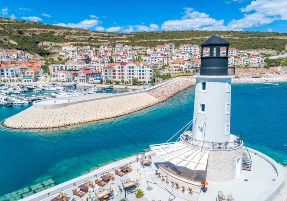 New apartments from the Developer in one of the most sought-after places in Montenegro - the elite village of Lustica BayDistance to the sea 200m.P... 