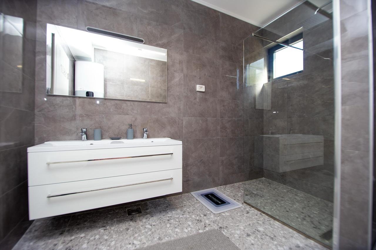 ‍This villa is located in Budva. It has 4 levels. The sea and the beach are 800m away from the villa. It has a panoramic view of the sea and the th...