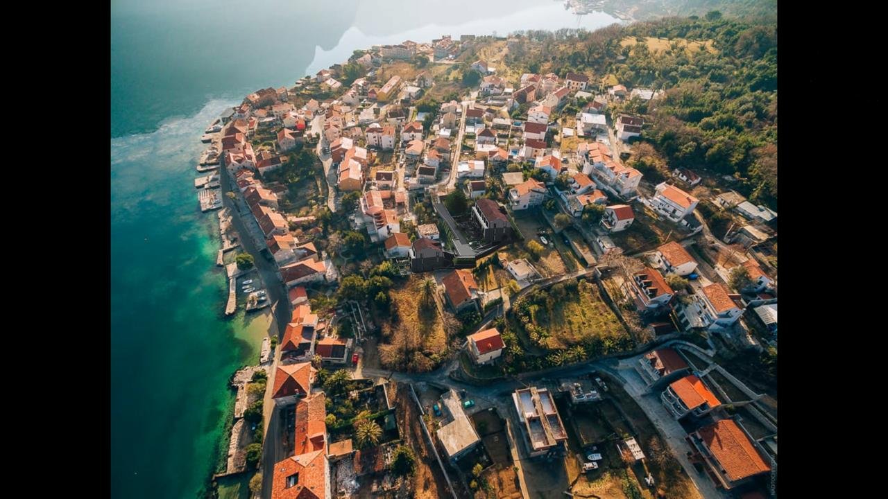 ‍‍LOCATION This apartment is located in Kotor Municipality, 4km away from the center of Kotor. The sea and beach are 50m away from the apartment. T...