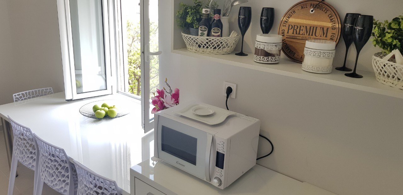 Apartment in the Old Town in Budva<br><br><p>Apartment for sale in Old city of Budva. 	 The apartment has an area of ​​40 m2 and is located on the ...