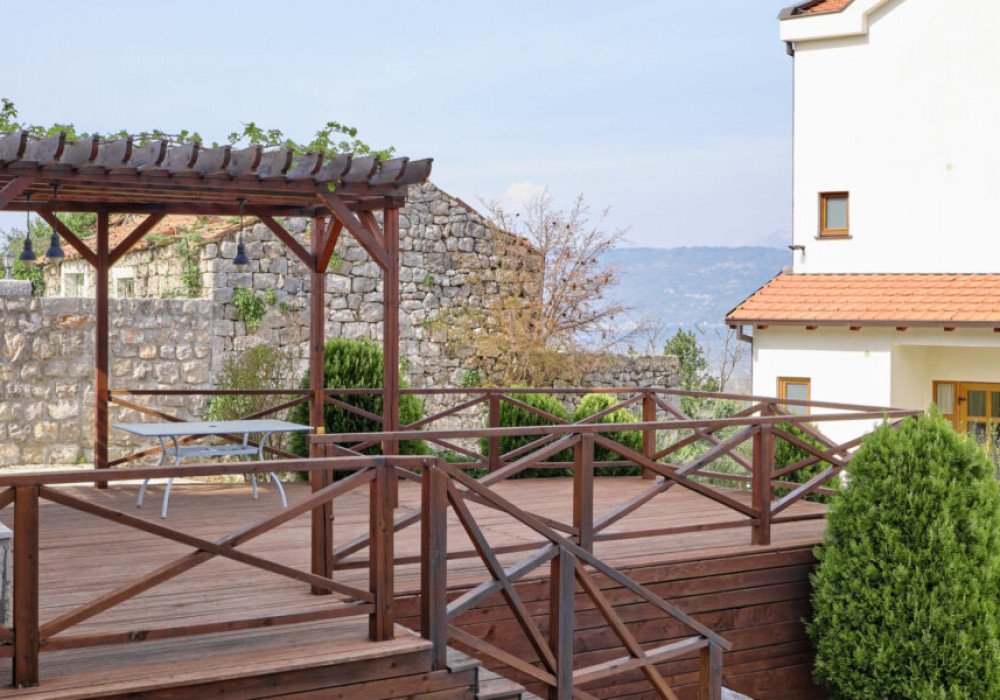 Boka Kotorska bay, Radanovichi district. Four storey townhouse with swimming pool, with three bedrooms, in a gated residential complex of three tow...